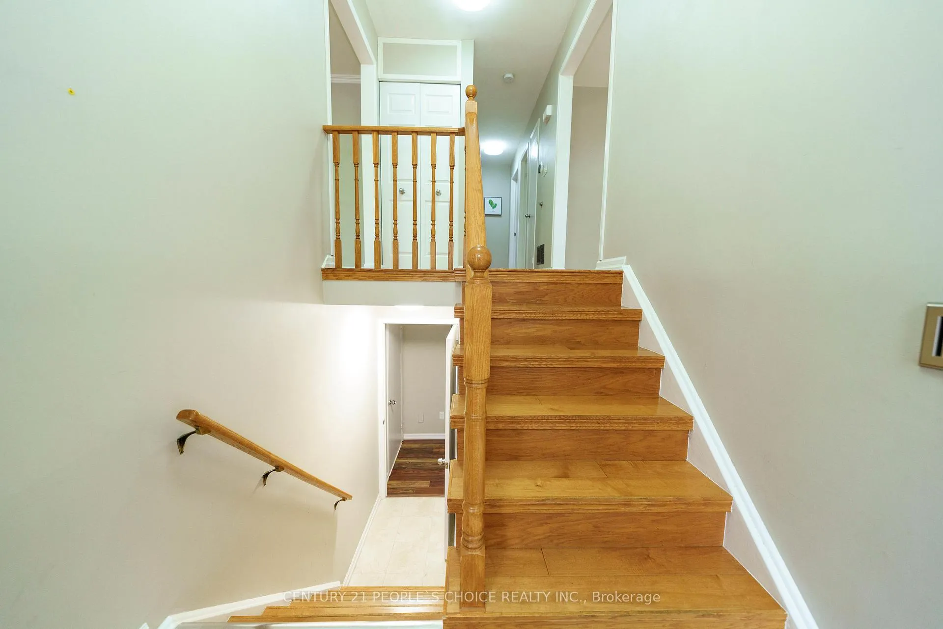 Photo 4 of 4 Hiscox Court, Whitby, Blue Grass Meadows — HOMEH
