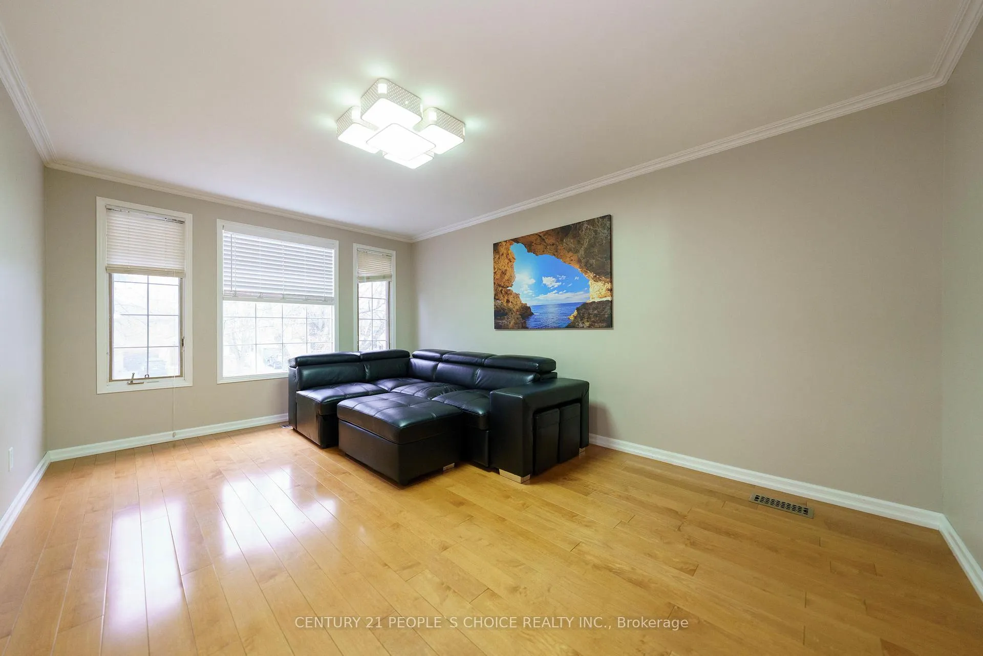 Photo 6 of 4 Hiscox Court, Whitby, Blue Grass Meadows — HOMEH