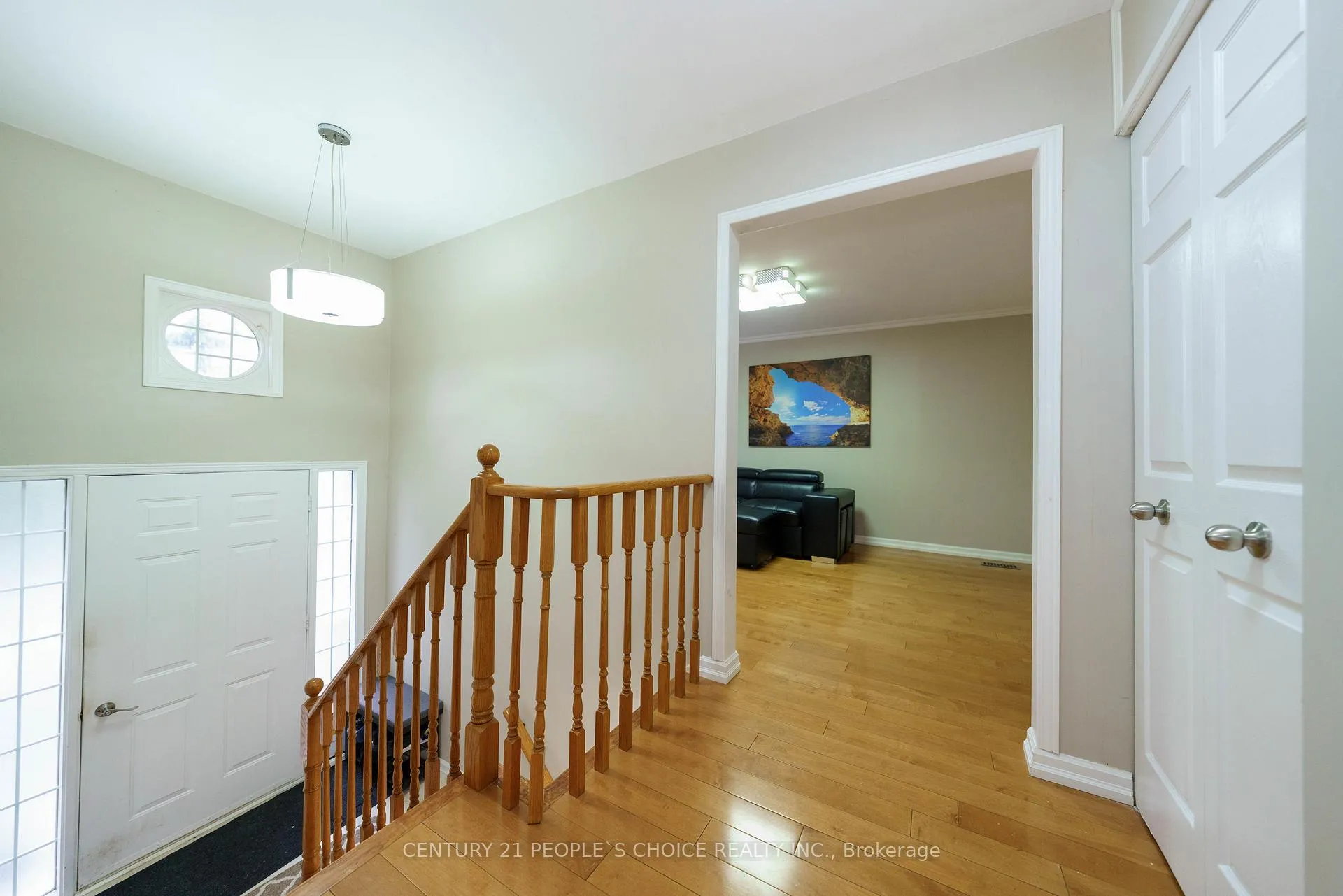 Photo 8 of 4 Hiscox Court, Whitby, Blue Grass Meadows — HOMEH