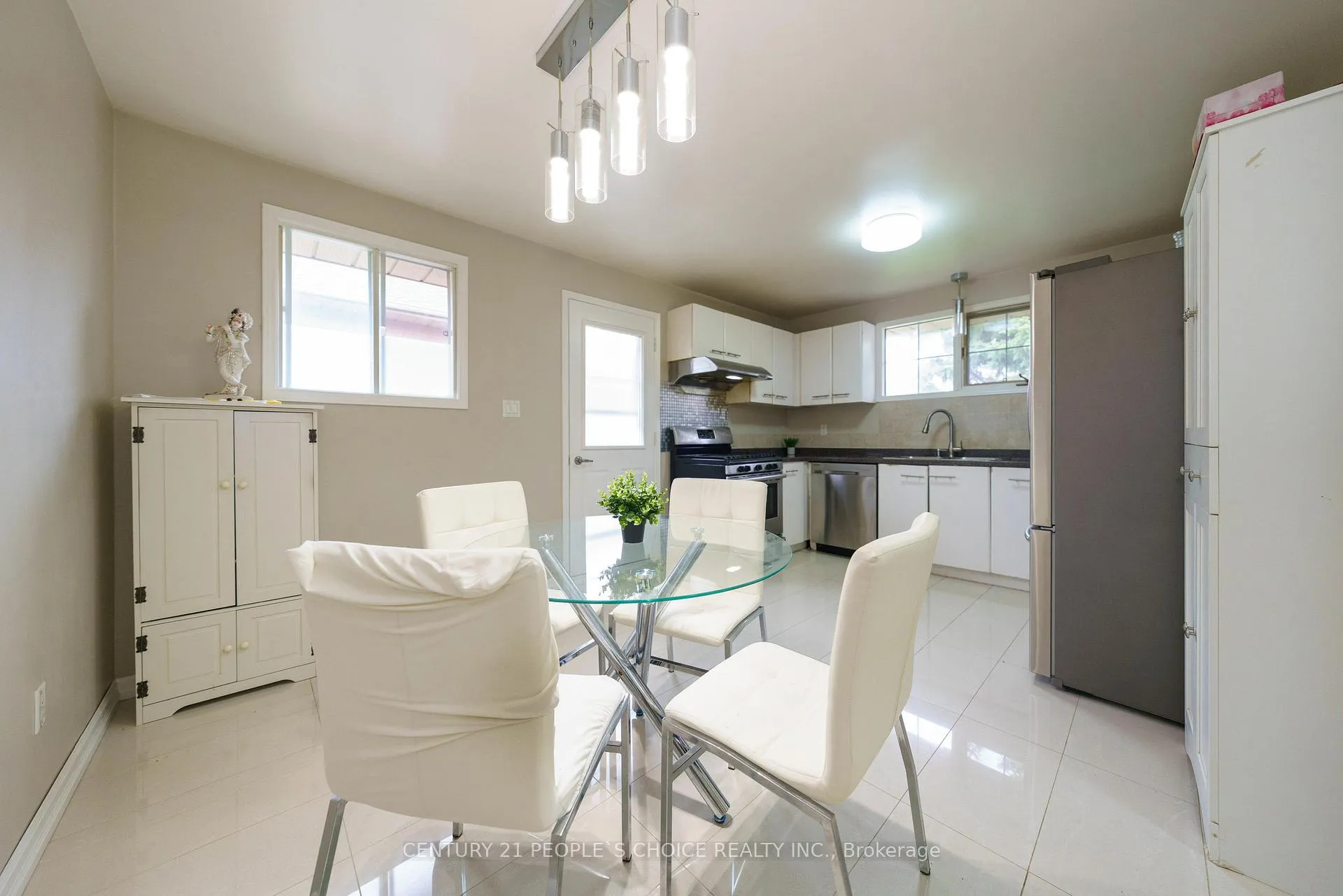 Photo 12 of 4 Hiscox Court, Whitby, Blue Grass Meadows — HOMEH