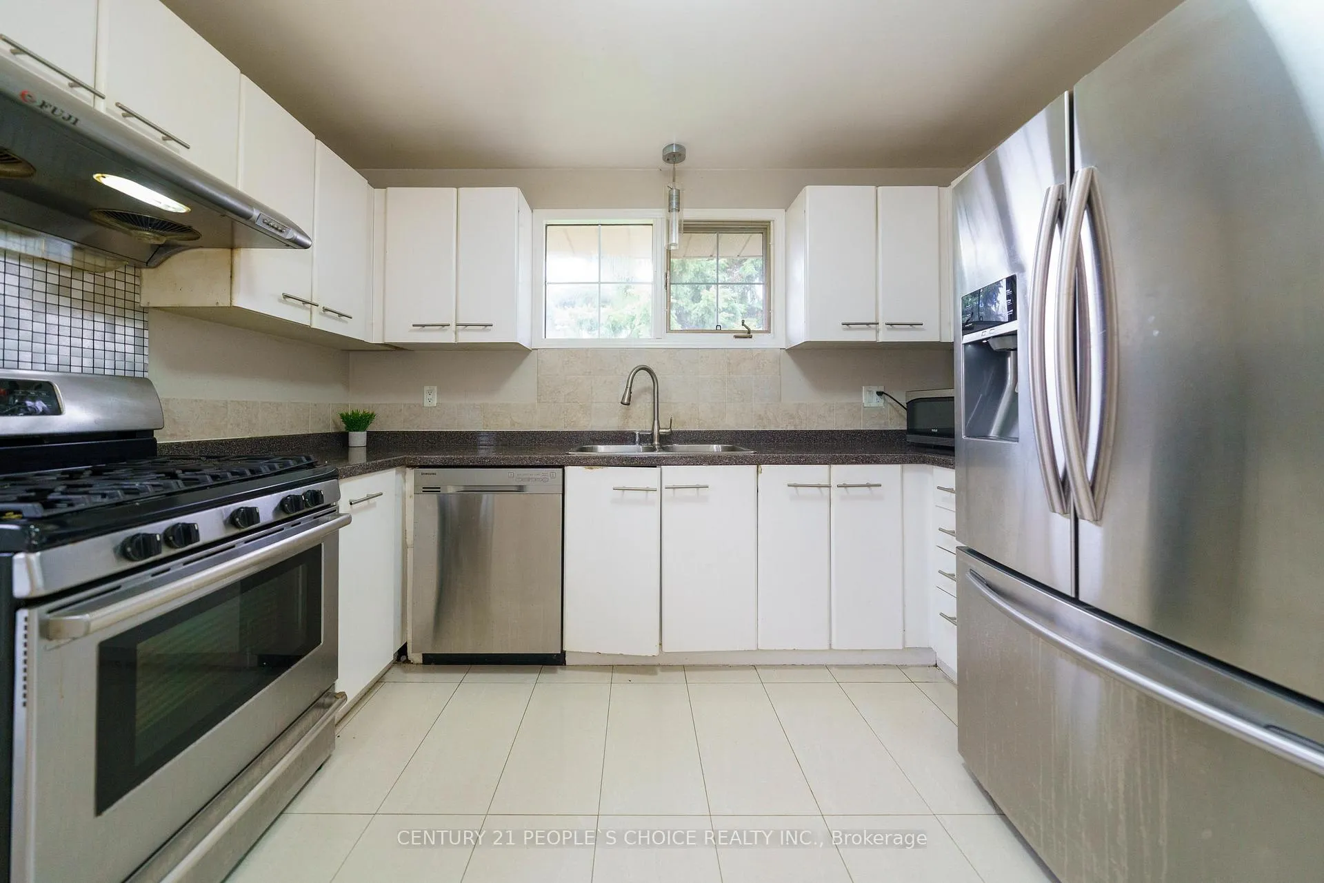 Photo 17 of 4 Hiscox Court, Whitby, Blue Grass Meadows — HOMEH