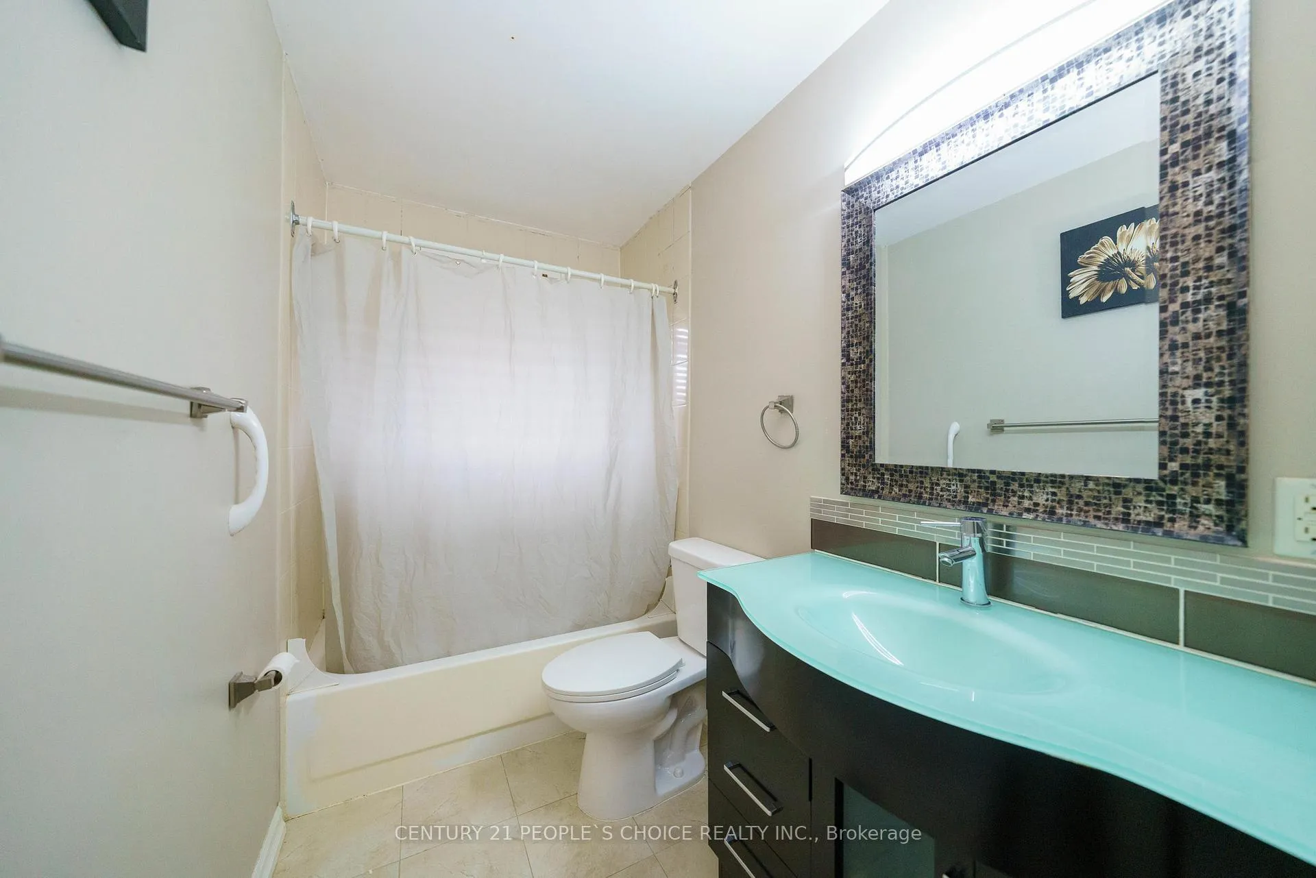 Photo 34 of 4 Hiscox Court, Whitby, Blue Grass Meadows — HOMEH
