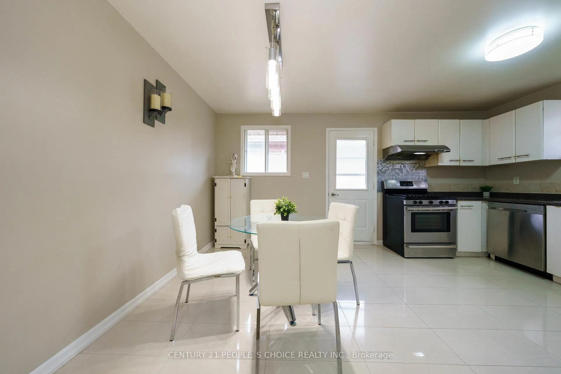 Photo 37 of 4 Hiscox Court, Whitby, Blue Grass Meadows — HOMEH