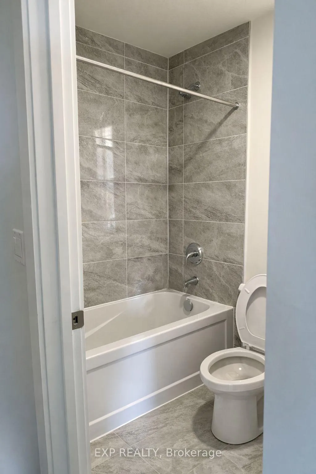 Photo 16 of Unit 304B, 16 Melbourne Avenue, St. Catharines, E. Chester — HOMEH