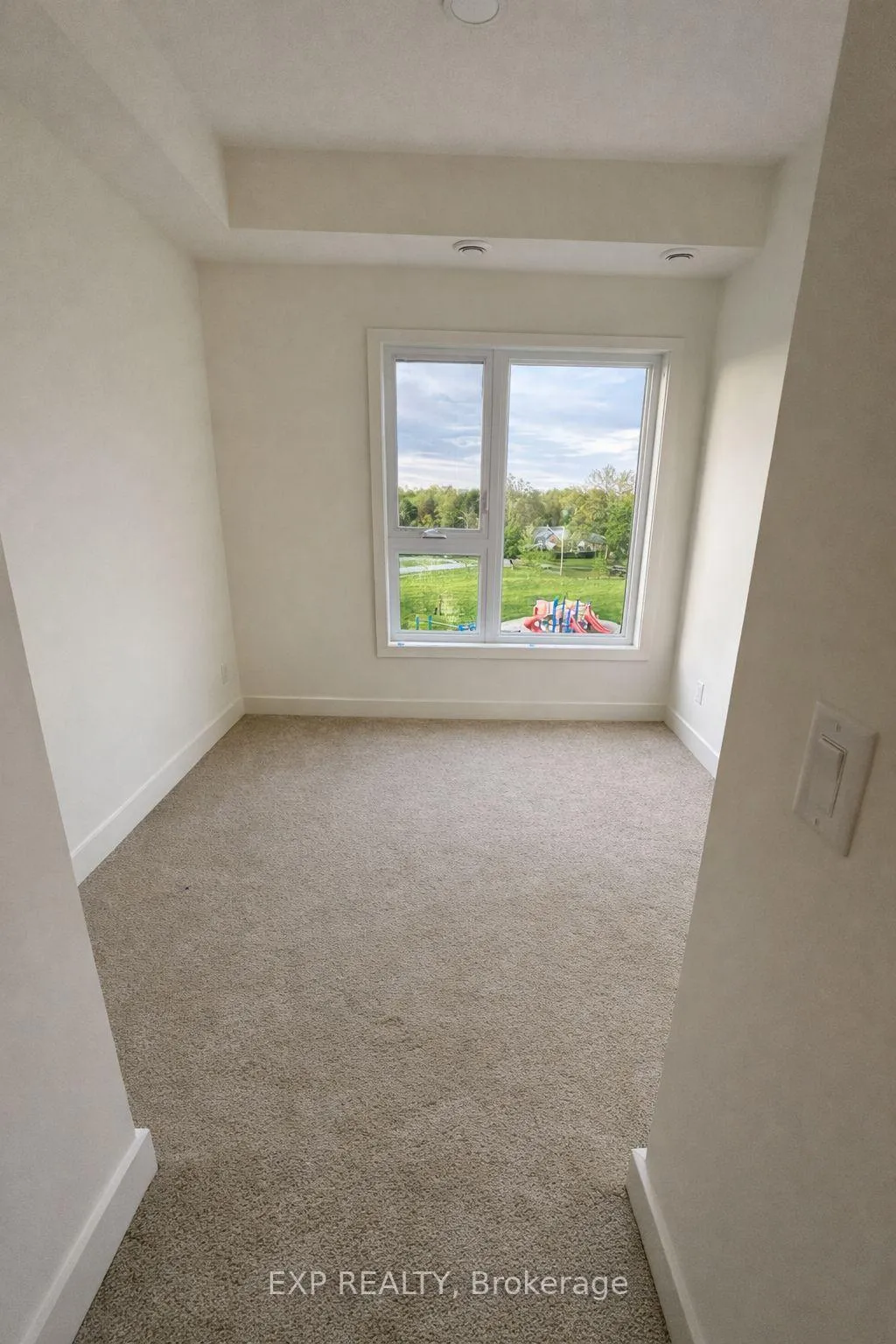 Photo 18 of Unit 304B, 16 Melbourne Avenue, St. Catharines, E. Chester — HOMEH