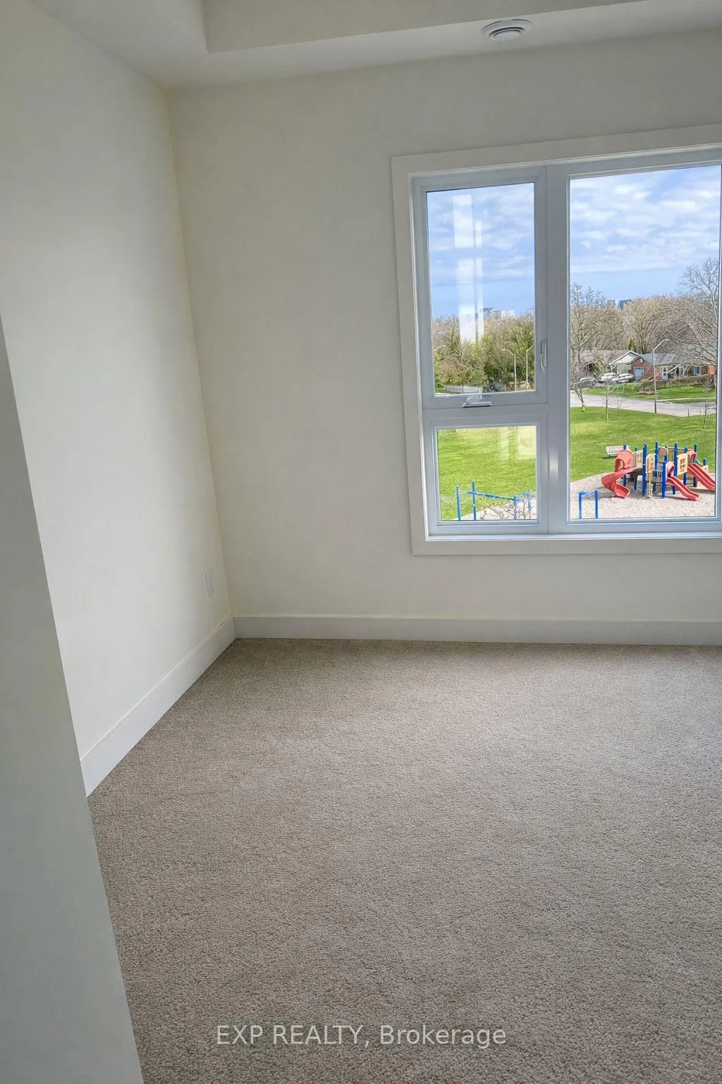Photo 20 of Unit 304B, 16 Melbourne Avenue, St. Catharines, E. Chester — HOMEH