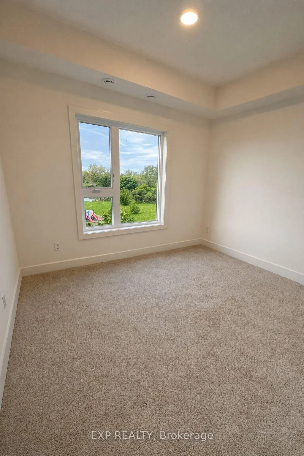 Photo 21 of Unit 304B, 16 Melbourne Avenue, St. Catharines, E. Chester — HOMEH