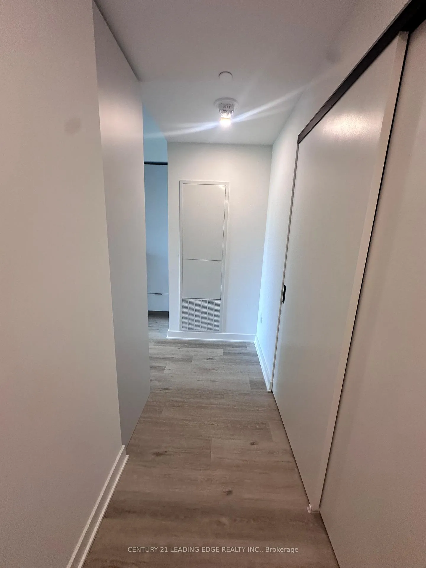 Photo 2 of Unit 807, 55 Charles Street E, Toronto, Church-Yonge Corridor — HOMEH