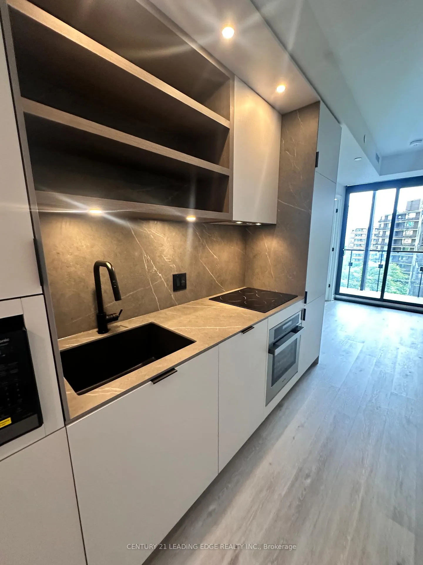 Photo 9 of Unit 807, 55 Charles Street E, Toronto, Church-Yonge Corridor — HOMEH