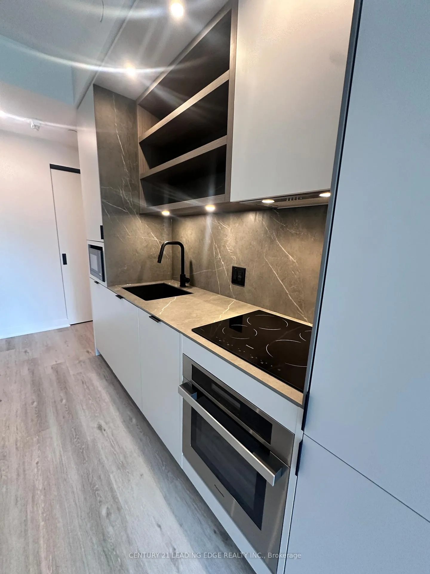 Photo 11 of Unit 807, 55 Charles Street E, Toronto, Church-Yonge Corridor — HOMEH