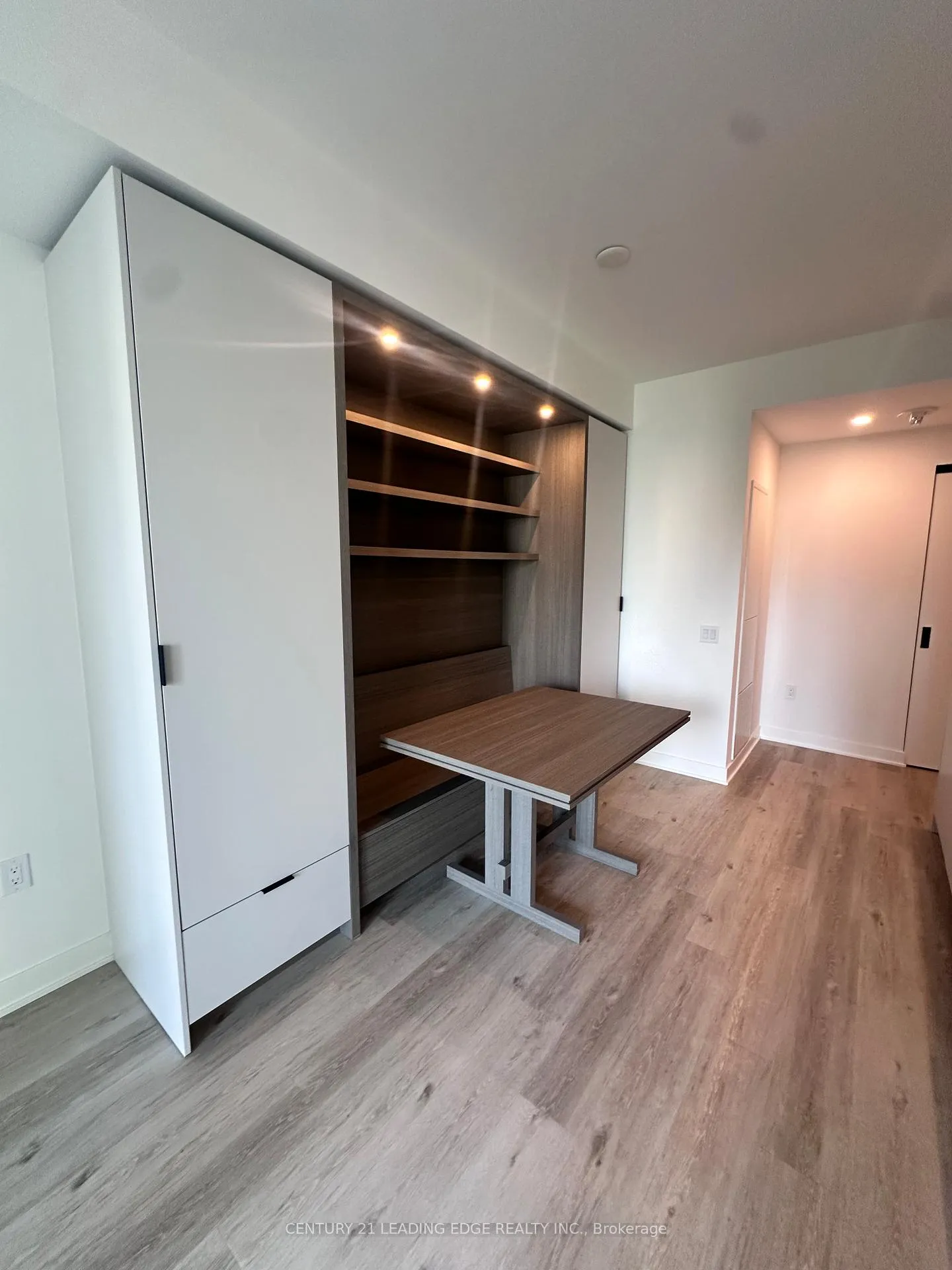 Photo 13 of Unit 807, 55 Charles Street E, Toronto, Church-Yonge Corridor — HOMEH