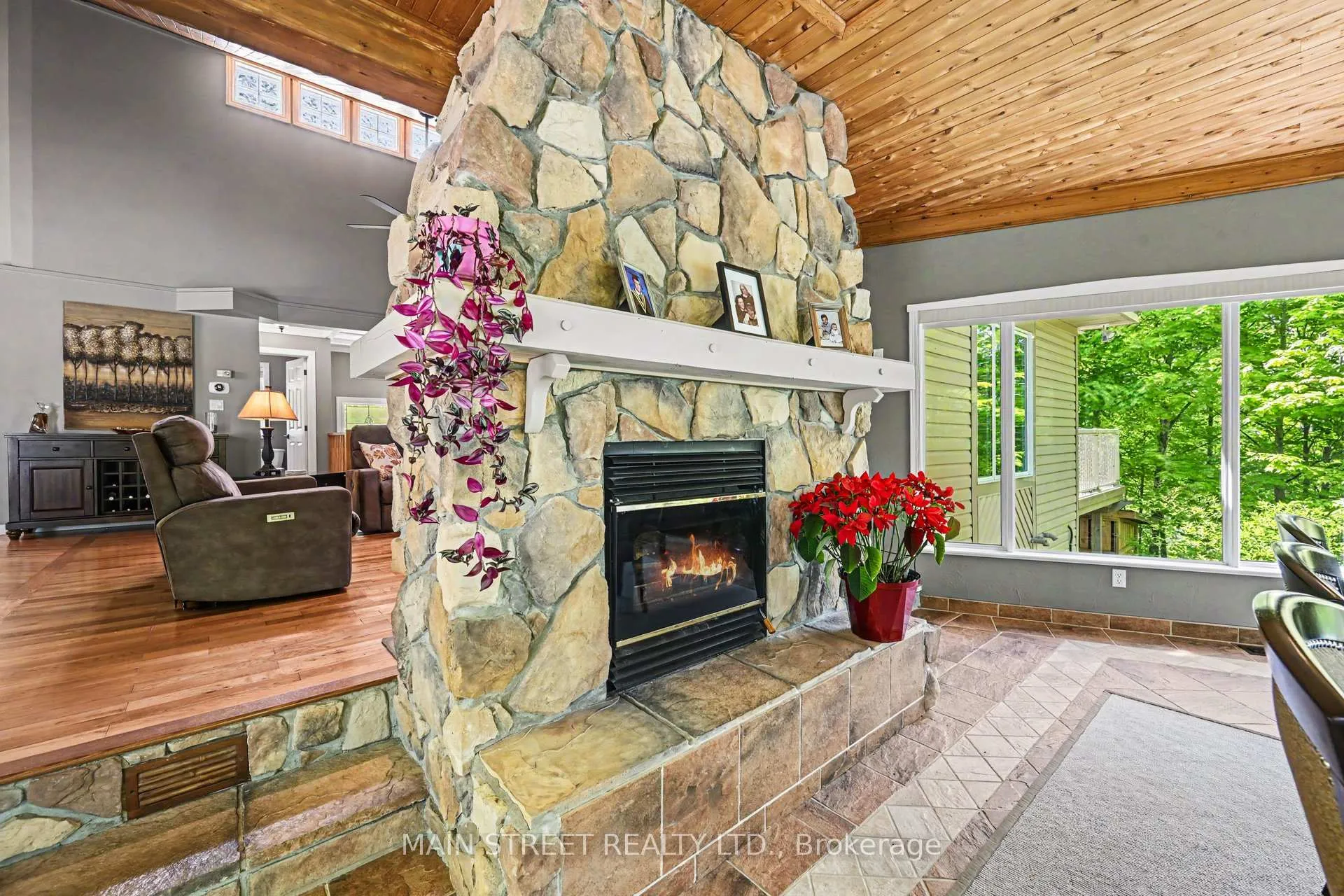 Photo 7 of 100 Rainbow Lane, Tay Valley, Bathurst/Burgess & Sherbrooke (South Sherbrooke) Twp — HOMEH
