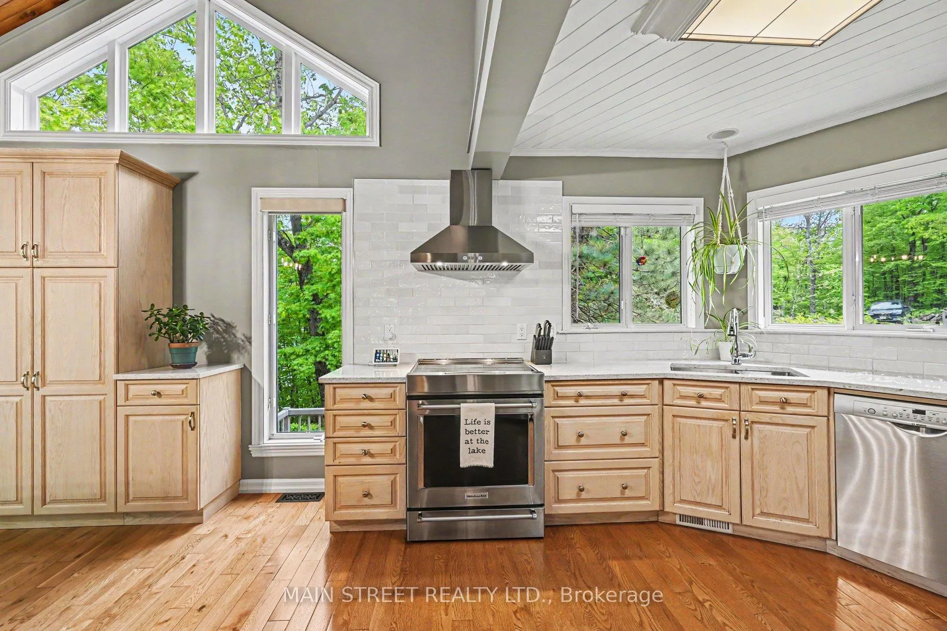 Photo 15 of 100 Rainbow Lane, Tay Valley, Bathurst/Burgess & Sherbrooke (South Sherbrooke) Twp — HOMEH