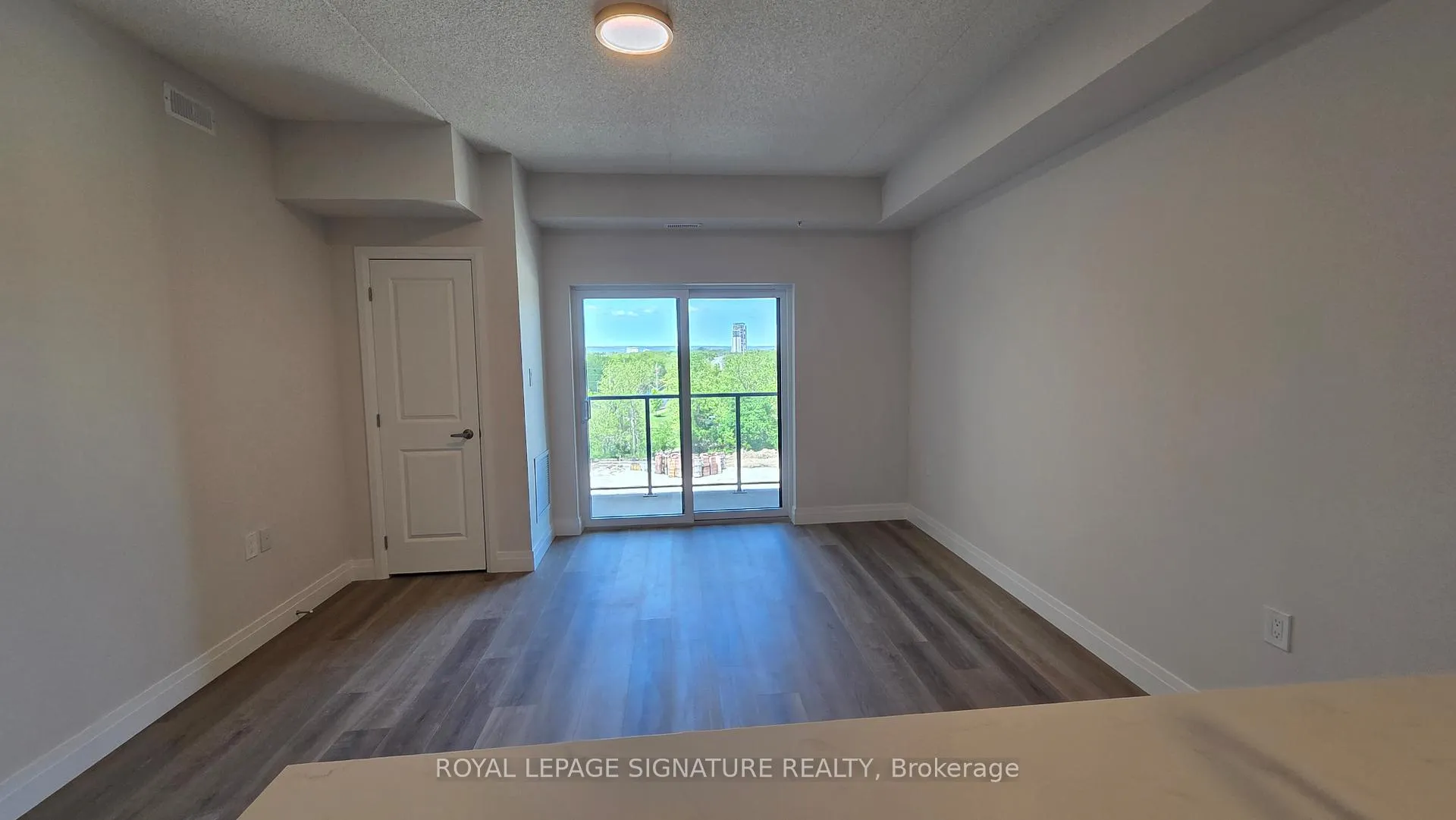 Photo 5 of Unit 601, 6415 Regional Rd 25, Milton, Coates — HOMEH