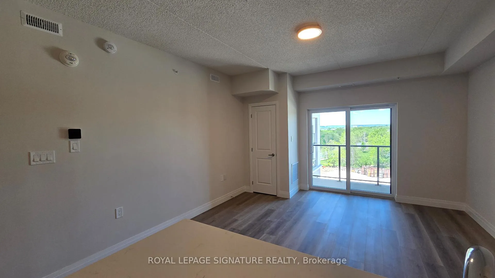 Photo 6 of Unit 601, 6415 Regional Rd 25, Milton, Coates — HOMEH