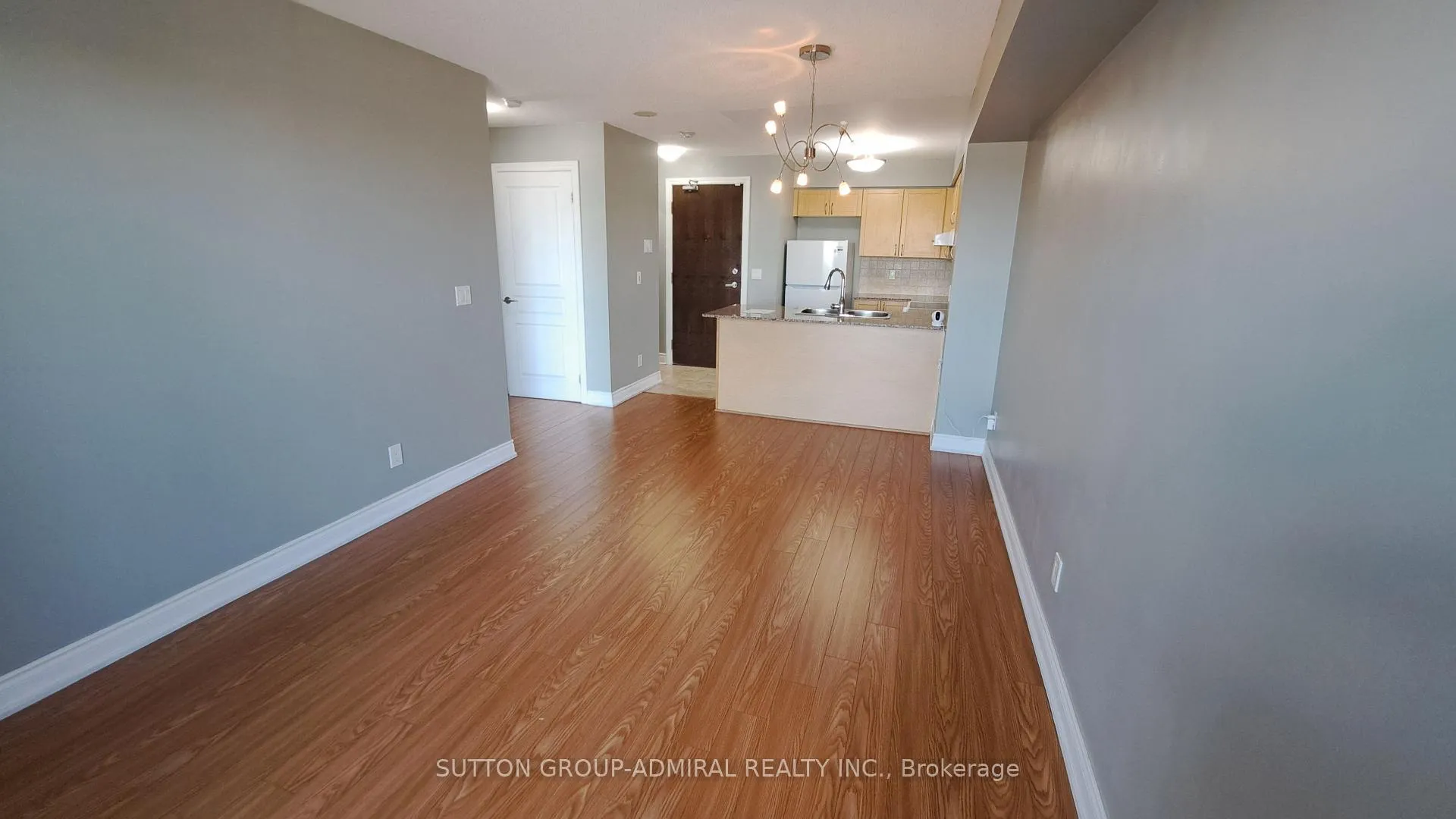Photo 4 of Unit #1202, 7 North Park Road, Vaughan, Beverley Glen — HOMEH
