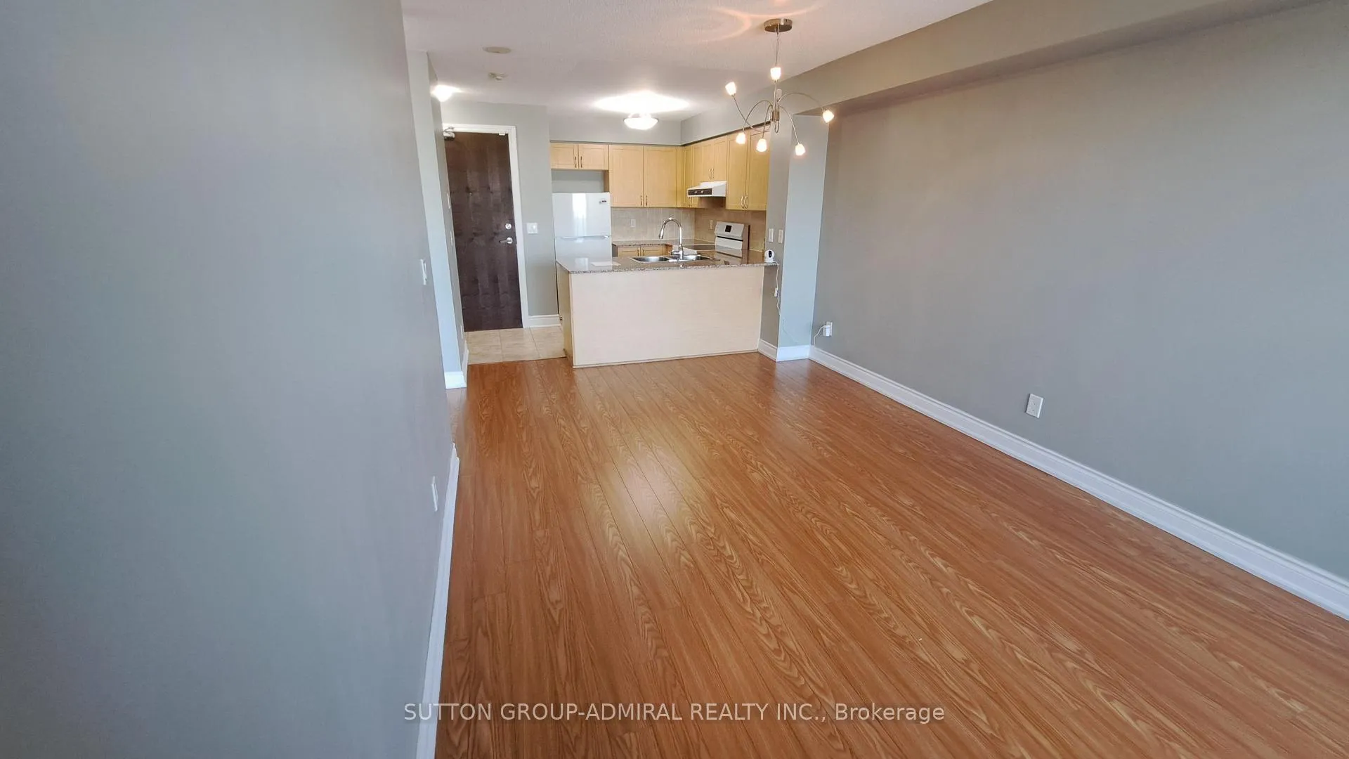 Photo 5 of Unit #1202, 7 North Park Road, Vaughan, Beverley Glen — HOMEH