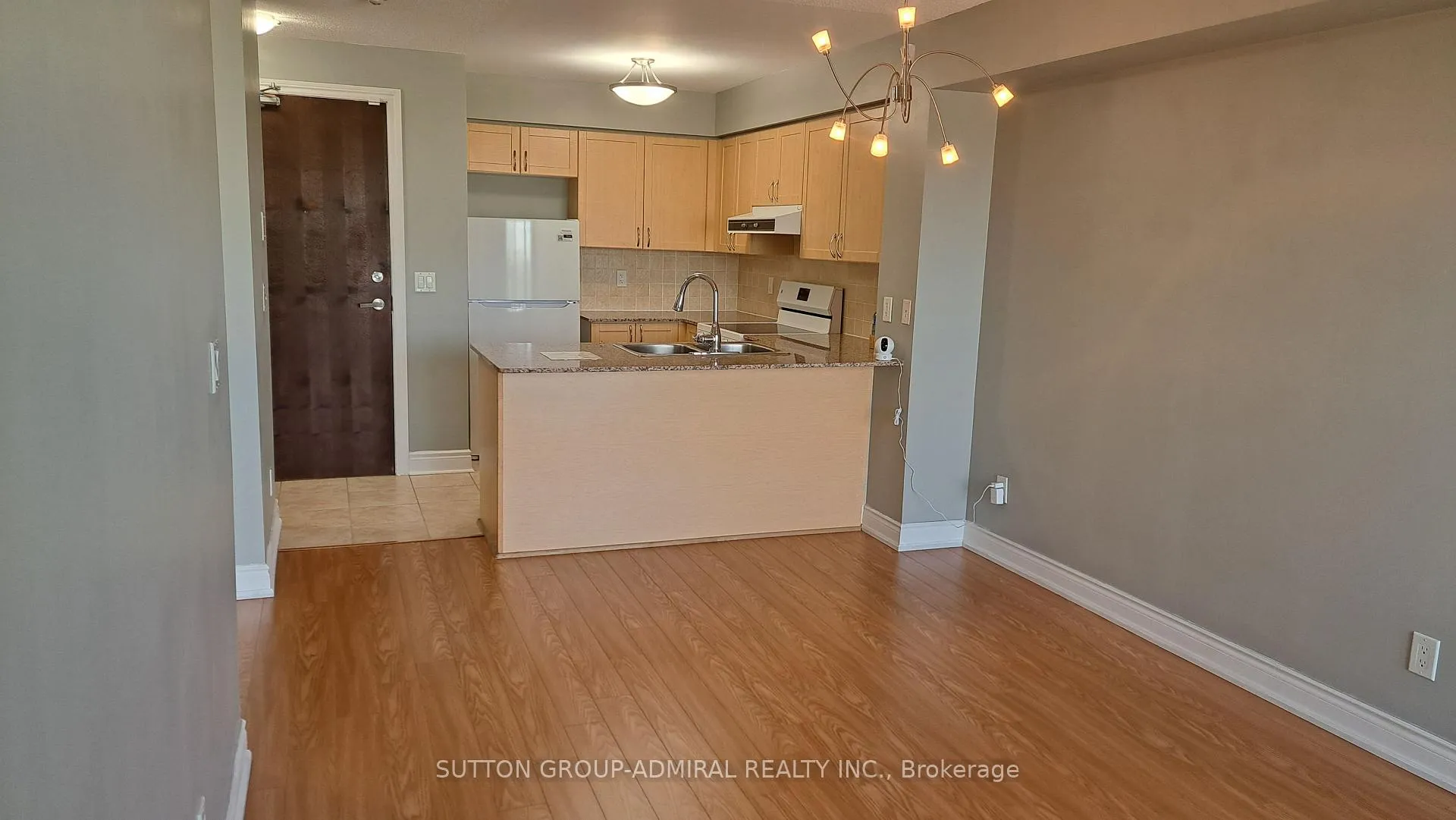 Photo 6 of Unit #1202, 7 North Park Road, Vaughan, Beverley Glen — HOMEH