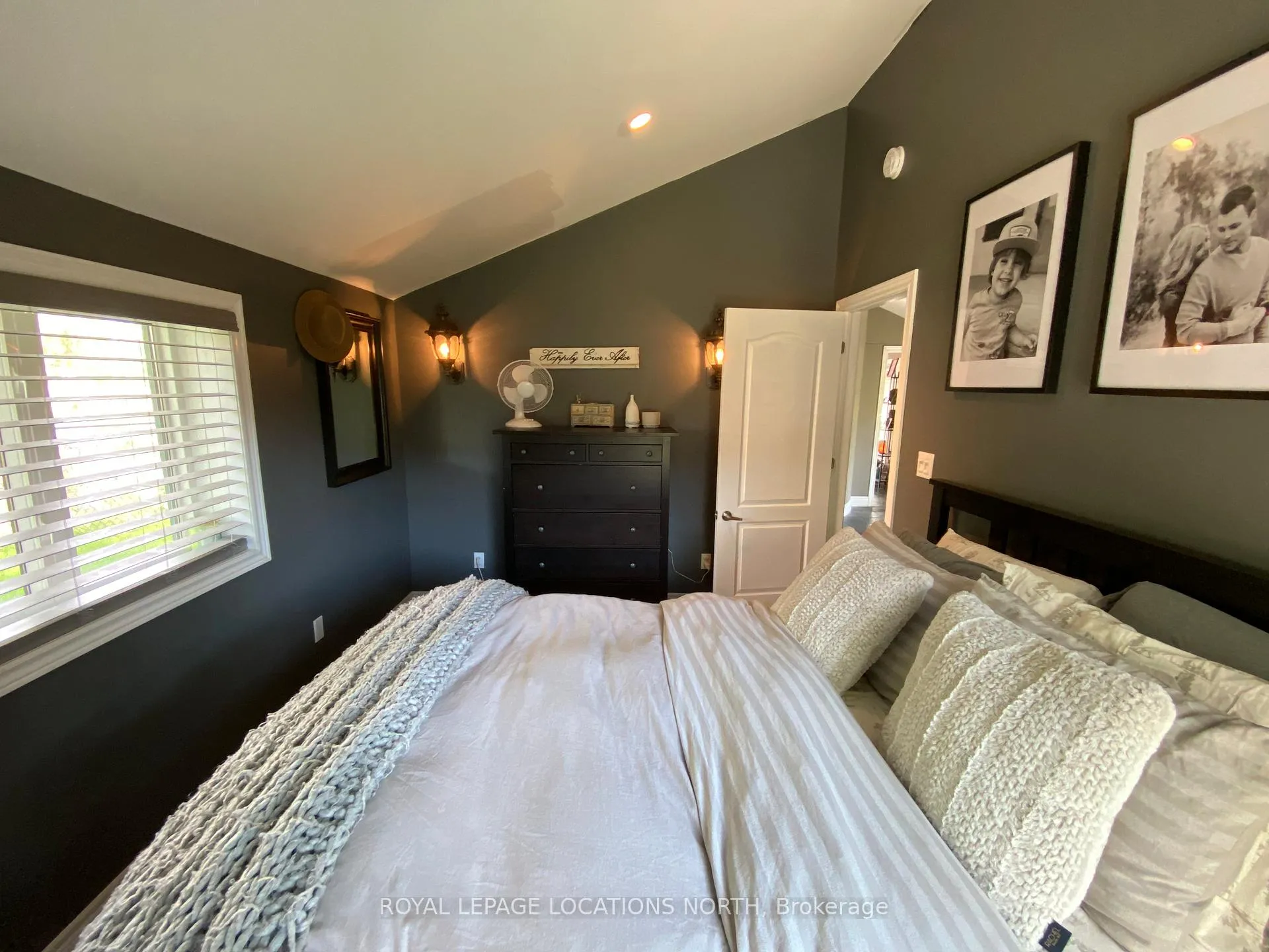 Photo 13 of 807 Mosley Street, Wasaga Beach — HOMEH