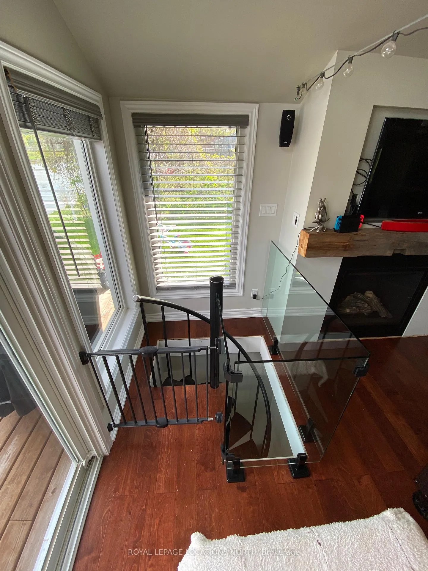 Photo 17 of 807 Mosley Street, Wasaga Beach — HOMEH