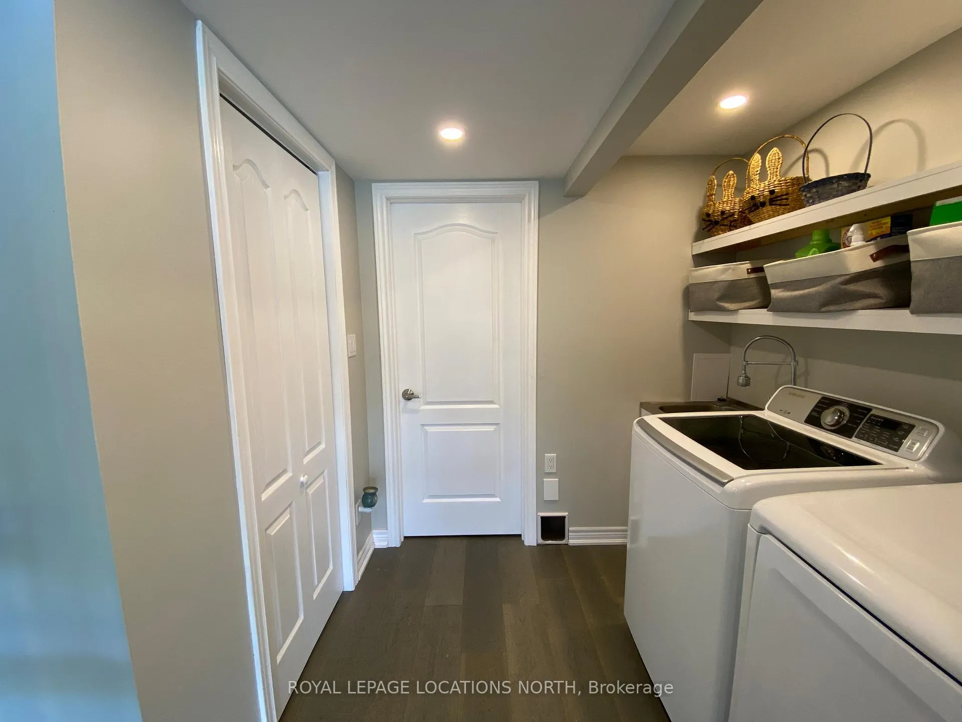 Photo 27 of 807 Mosley Street, Wasaga Beach — HOMEH
