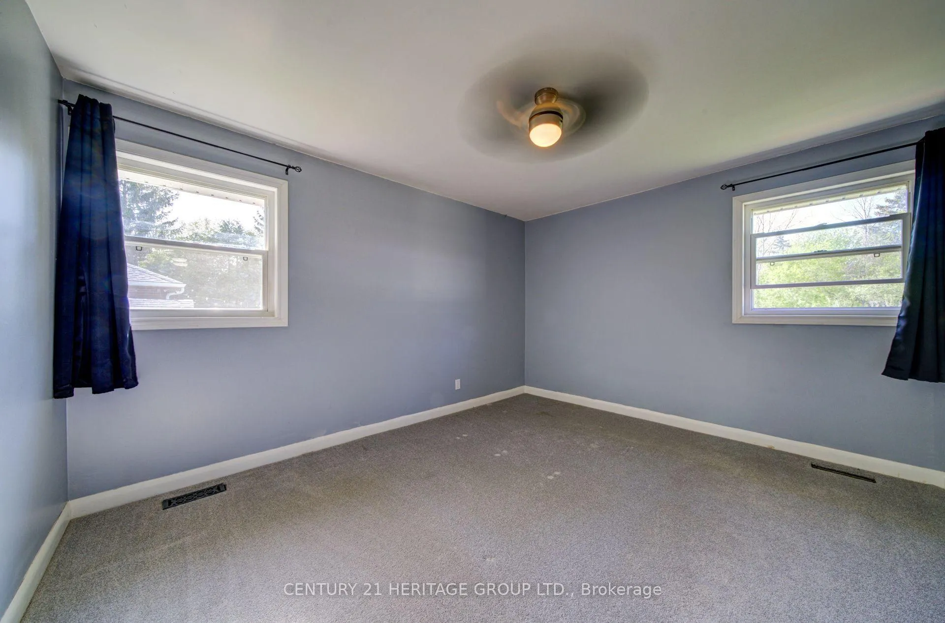 Photo 17 of 1654 Metro Road N, Georgina, Historic Lakeshore Communities — HOMEH