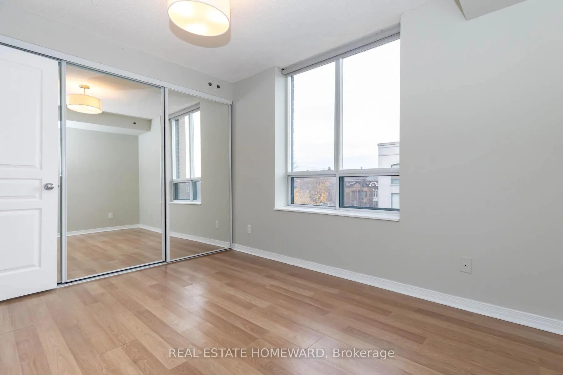 Photo 17 of Unit 413, 1765 Queen Street E, Toronto, The Beaches — HOMEH