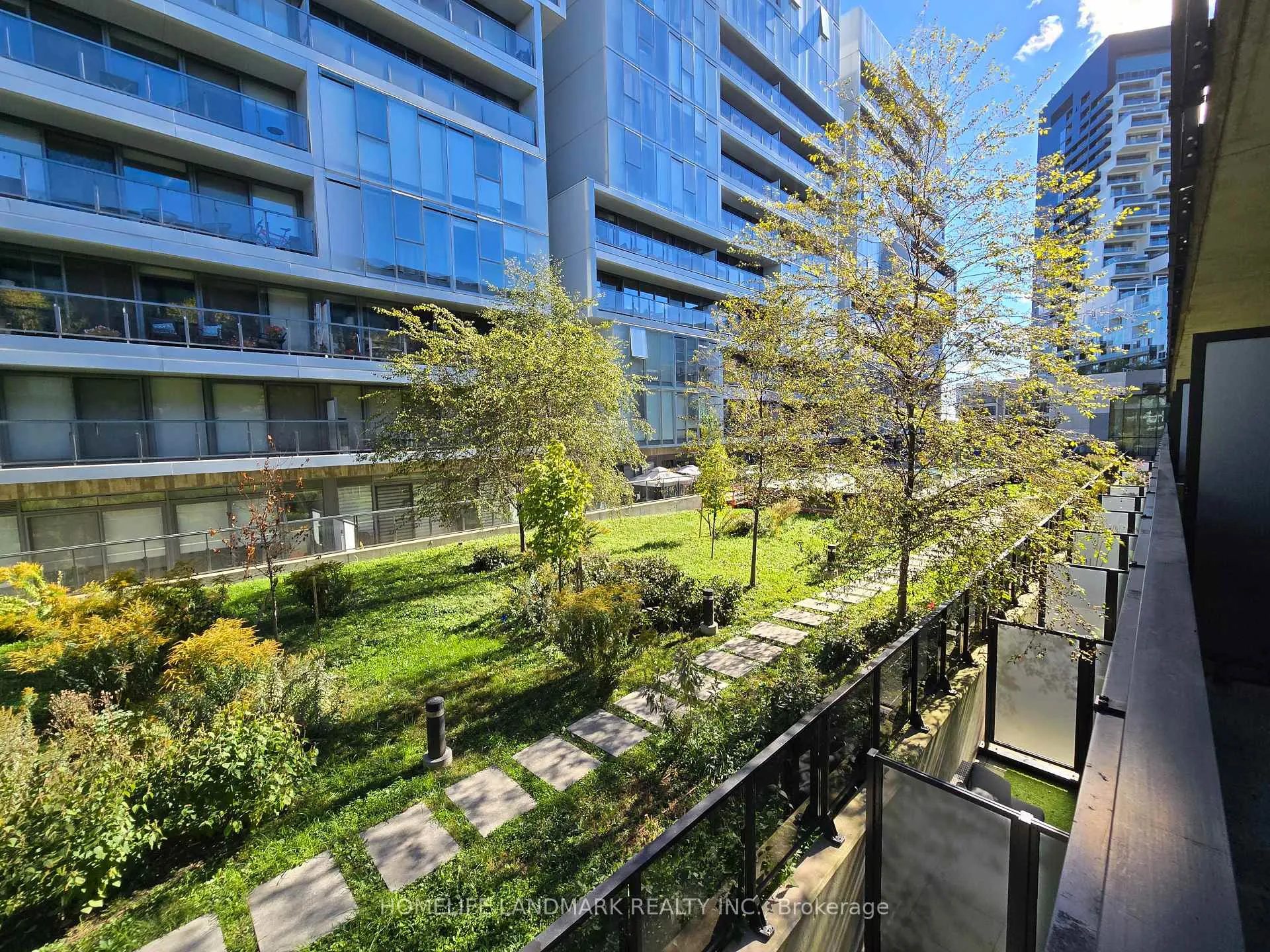 Photo 5 of Unit 450, 47 Lower River Street, Toronto, Moss Park — HOMEH