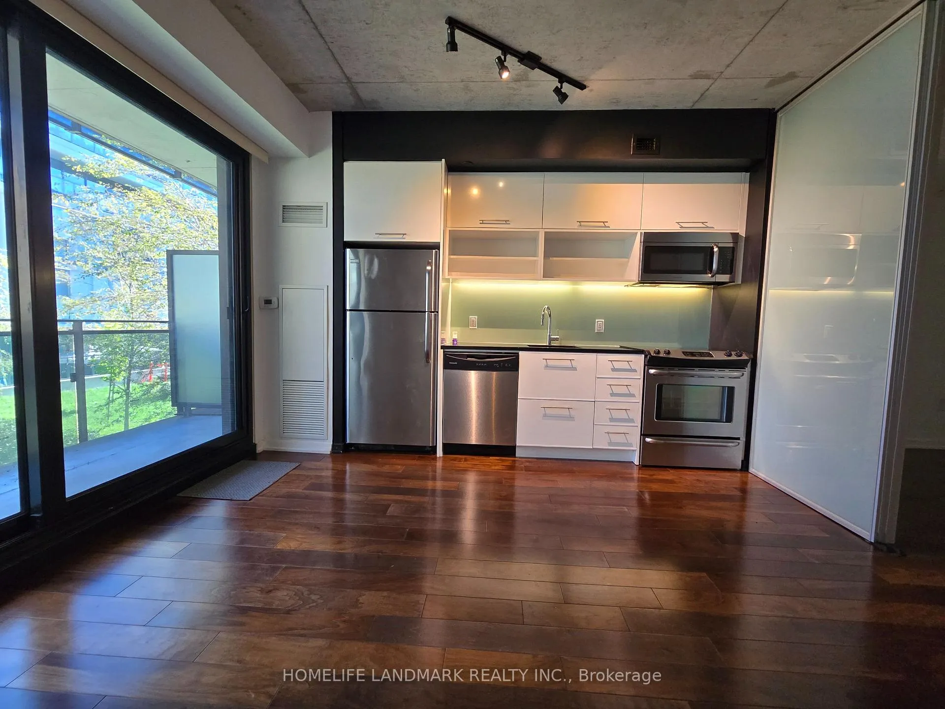 Photo 7 of Unit 450, 47 Lower River Street, Toronto, Moss Park — HOMEH