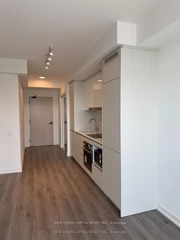 Photo 3 of Unit 1207, 28 Interchange Way, Vaughan, Vaughan Corporate Centre — HOMEH