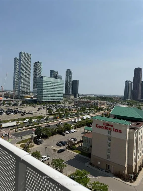 Photo 4 of Unit 1207, 28 Interchange Way, Vaughan, Vaughan Corporate Centre — HOMEH