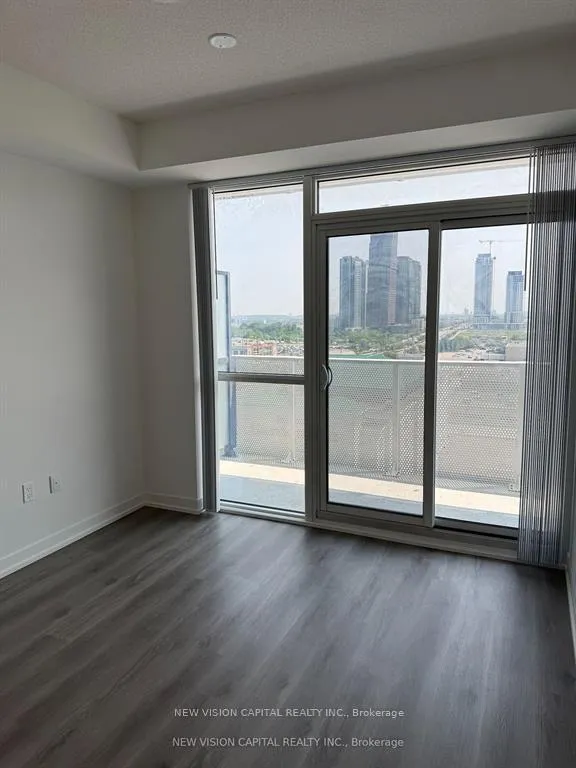 Photo 6 of Unit 1207, 28 Interchange Way, Vaughan, Vaughan Corporate Centre — HOMEH