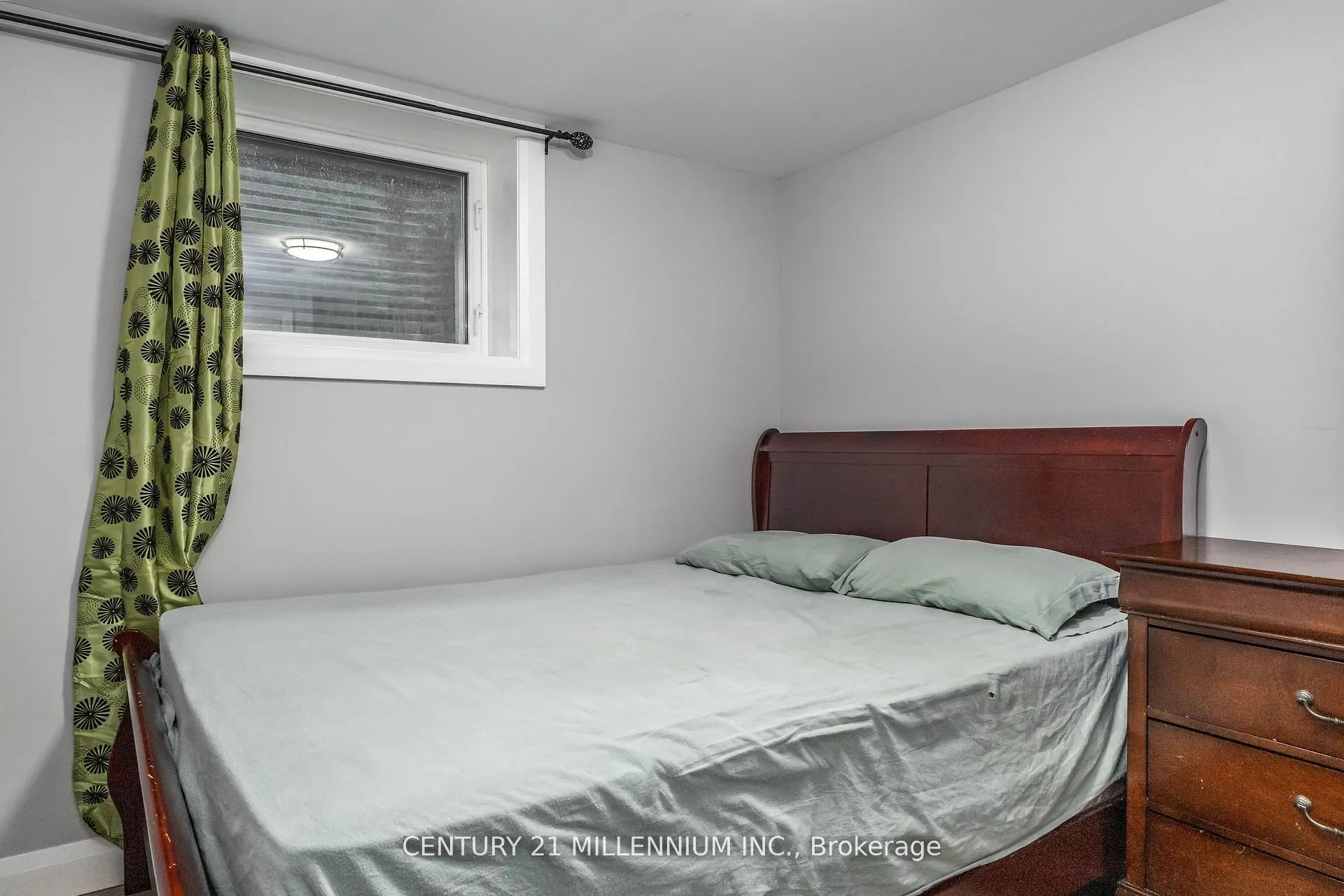 Photo 12 of 67 Coxworth Crescent, Scarborough, Malvern — HOMEH