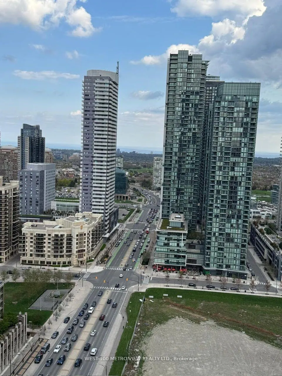 Photo 8 of Unit 2504, 430 Square One Drive, Mississauga, City Centre — HOMEH