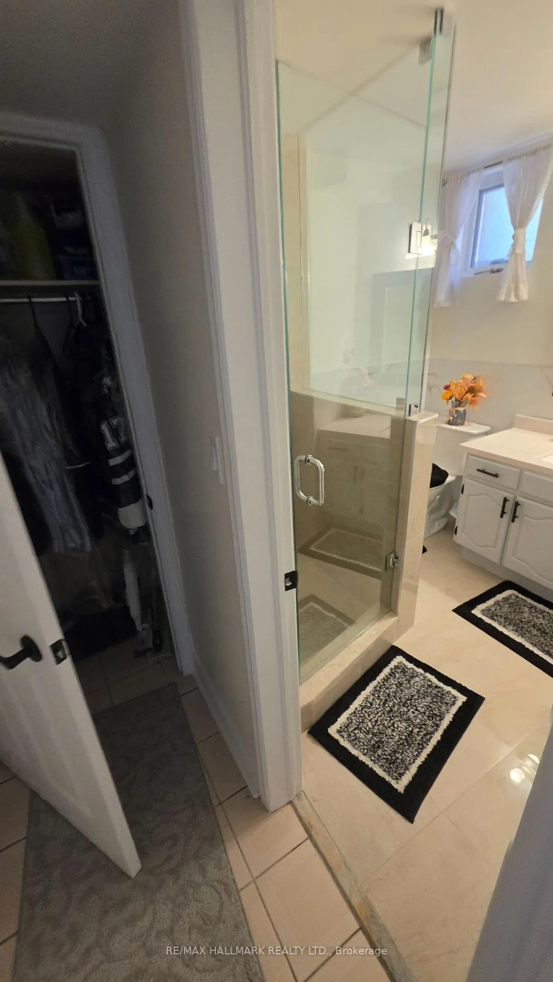 Photo 15 of Unit Lower Level, 110 Milton Street, Etobicoke, Stonegate-Queensway — HOMEH