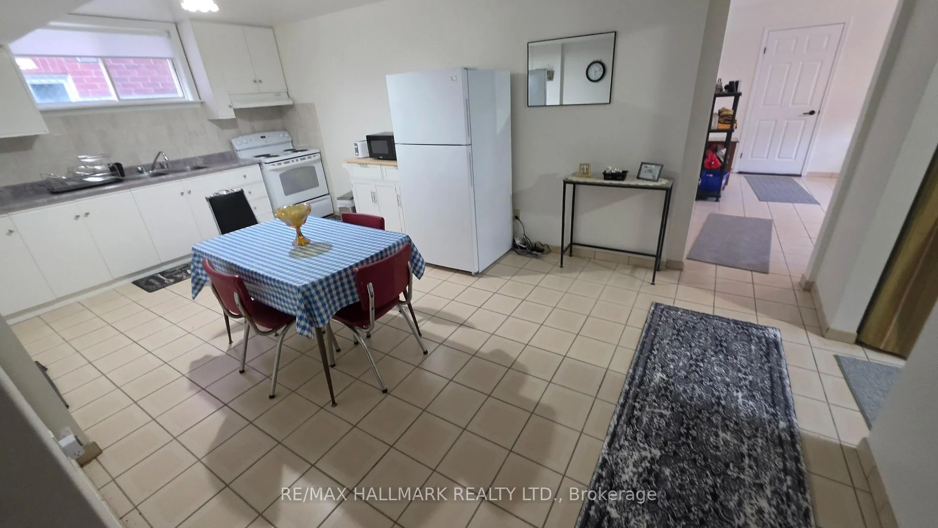 Photo 30 of Unit Lower Level, 110 Milton Street, Etobicoke, Stonegate-Queensway — HOMEH