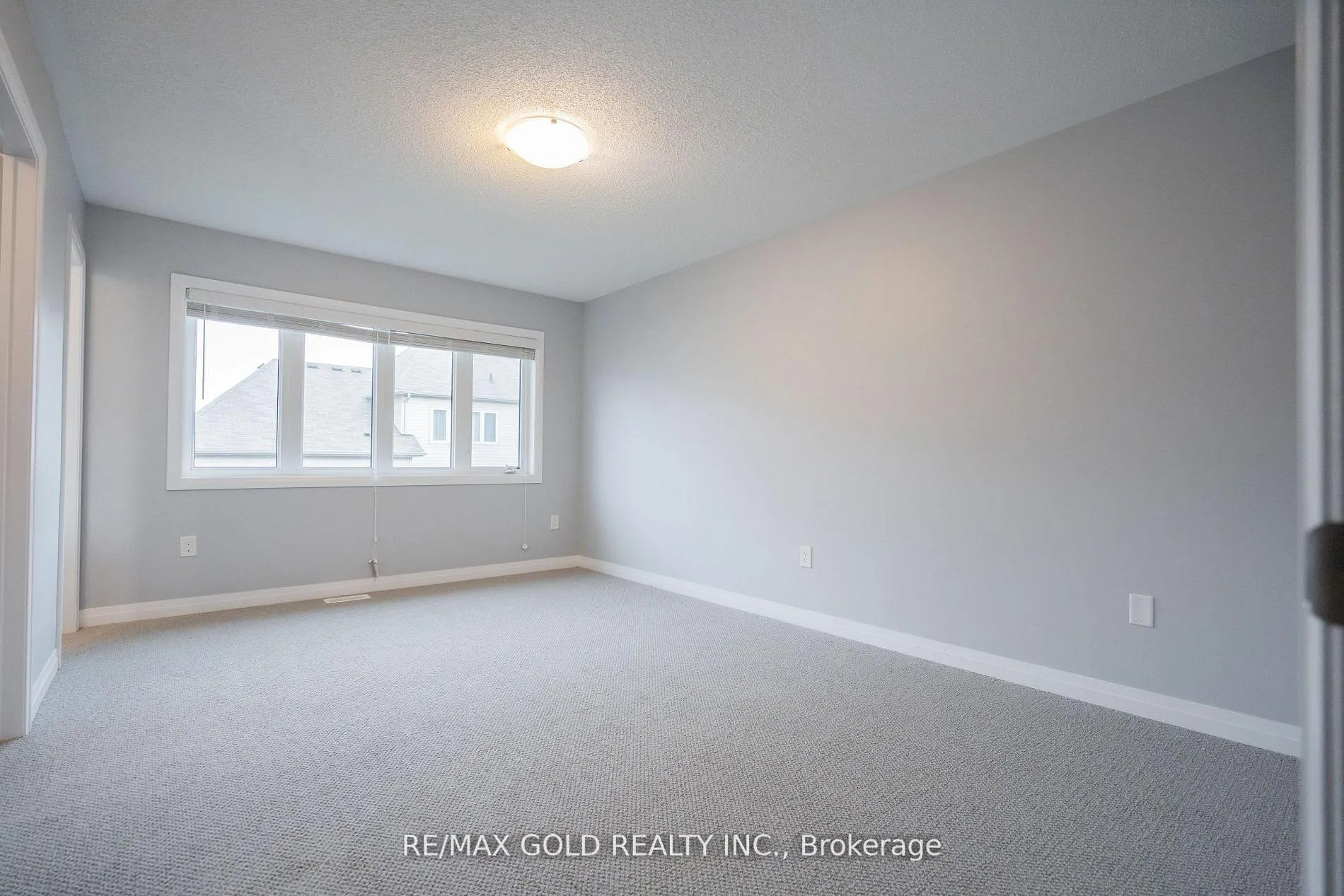 Photo 15 of 4064 Maitland Street, Lincoln, Beamsville — HOMEH
