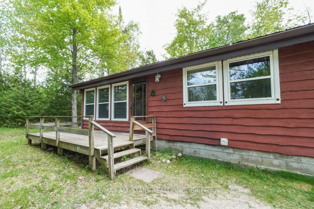 Photo 32 of 39 Creek Drive, Georgina, Pefferlaw — HOMEH