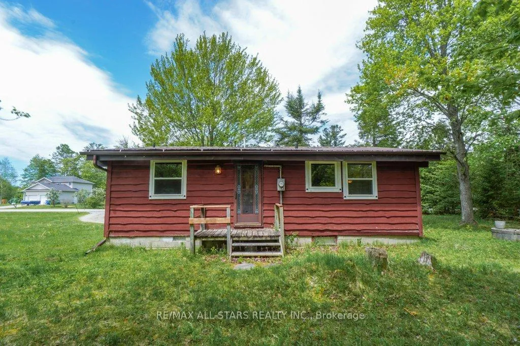 Photo 36 of 39 Creek Drive, Georgina, Pefferlaw — HOMEH