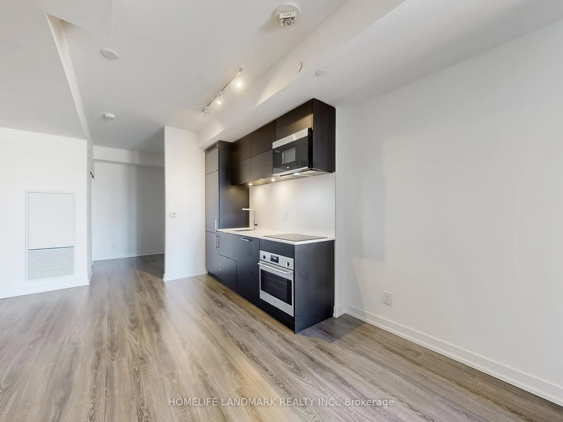Photo 12 of Unit 1419, 20 Edward Street, Toronto, Bay Street Corridor — HOMEH