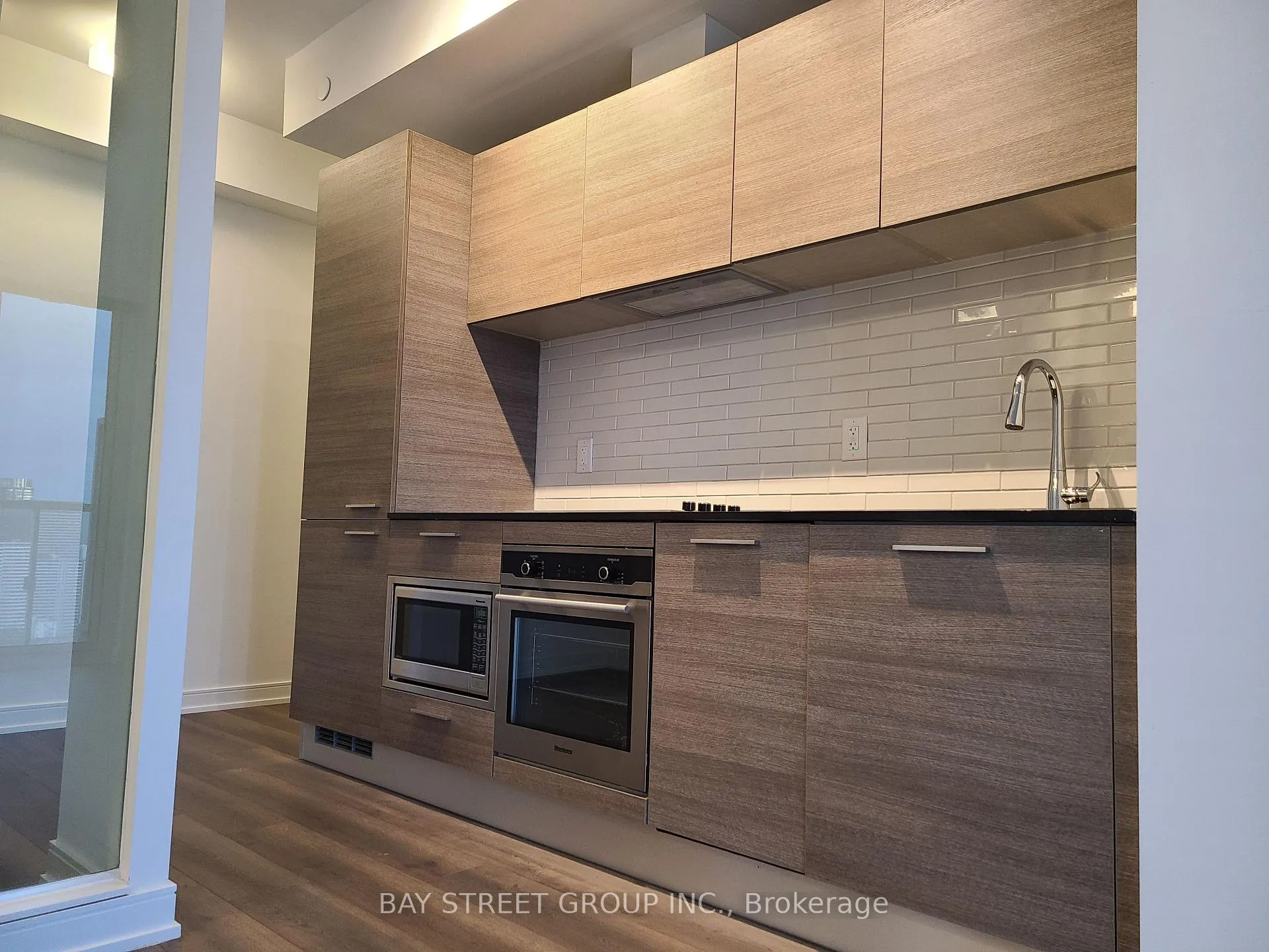 Photo 4 of Unit 3304, 3 Gloucester Street, Toronto, Church-Yonge Corridor — HOMEH