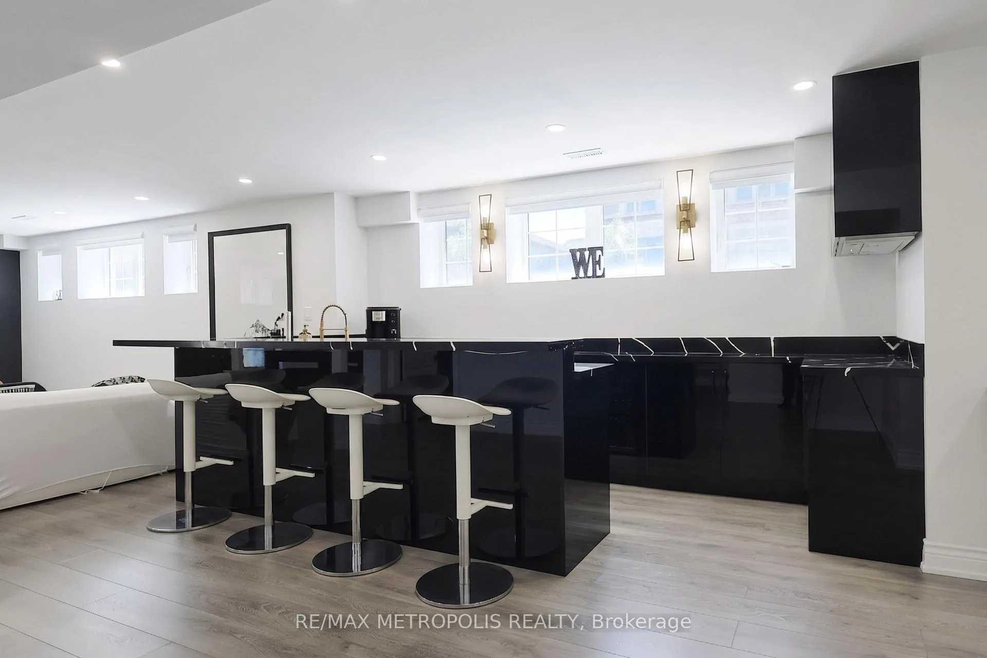 Photo 10 of Unit Bsmt, 2425 Hibiscus Drive, Pickering, Rural Pickering — HOMEH
