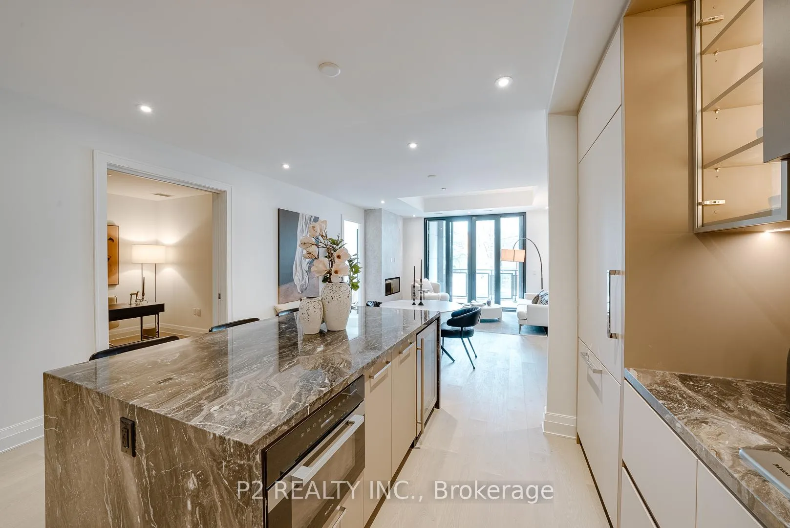 Photo 2 of Unit 208, 2 Forest Hill Road, Toronto, Casa Loma — HOMEH