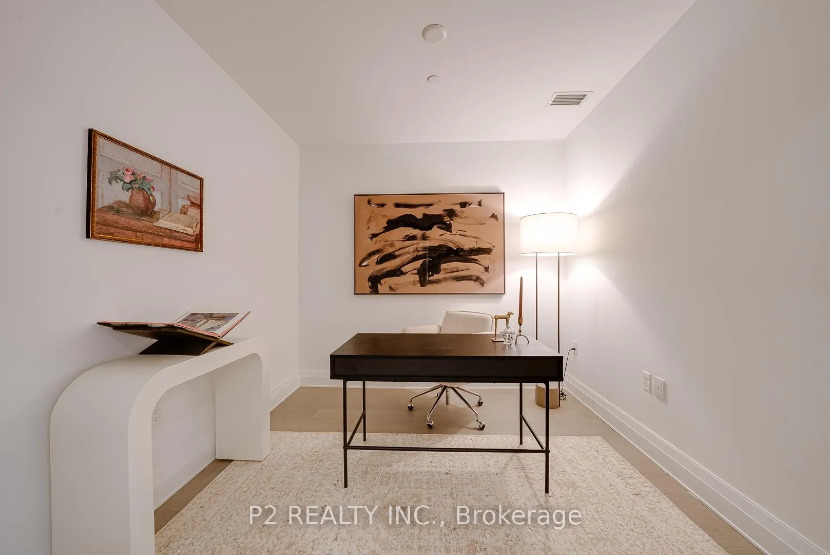 Photo 13 of Unit 208, 2 Forest Hill Road, Toronto, Casa Loma — HOMEH