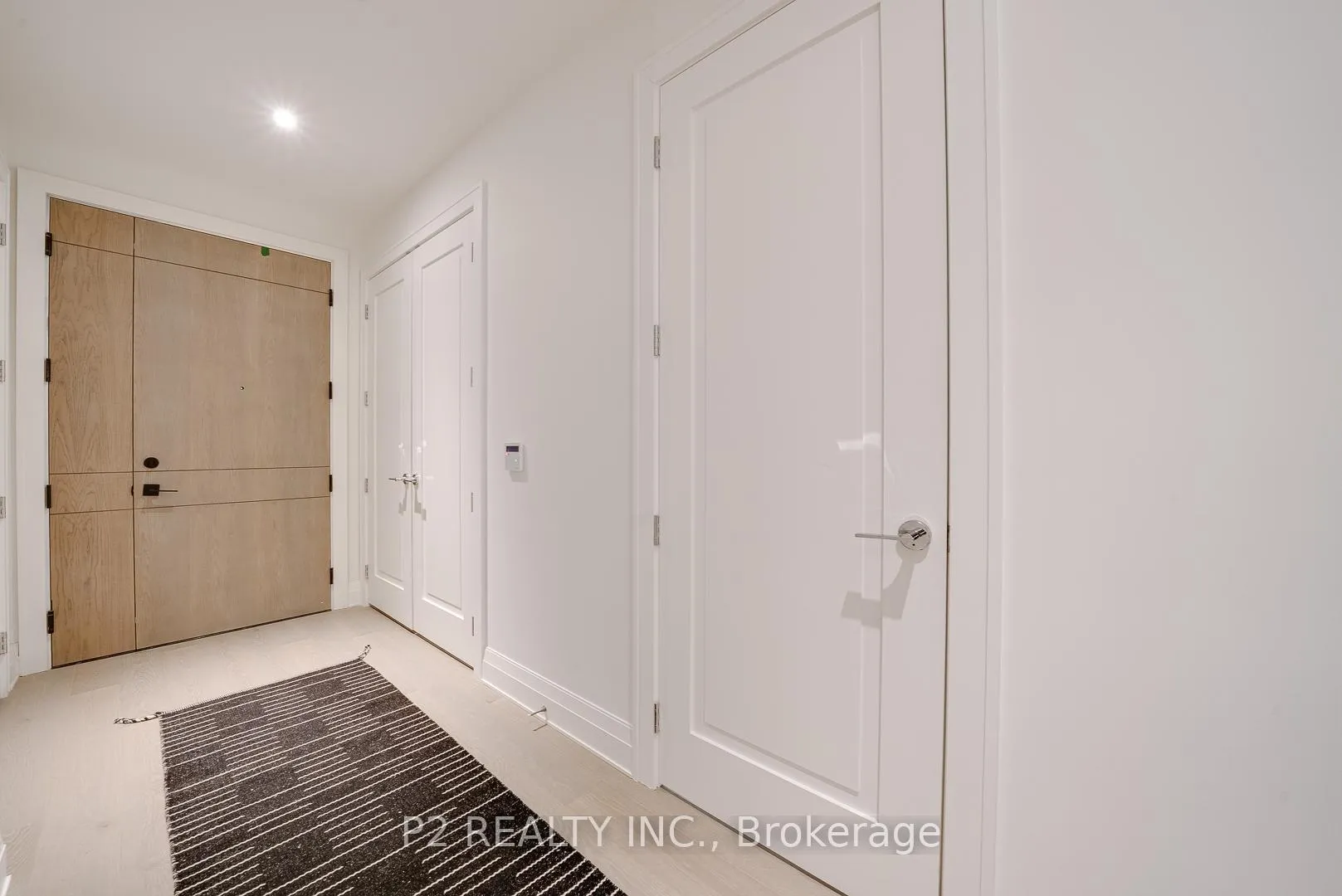 Photo 25 of Unit 208, 2 Forest Hill Road, Toronto, Casa Loma — HOMEH
