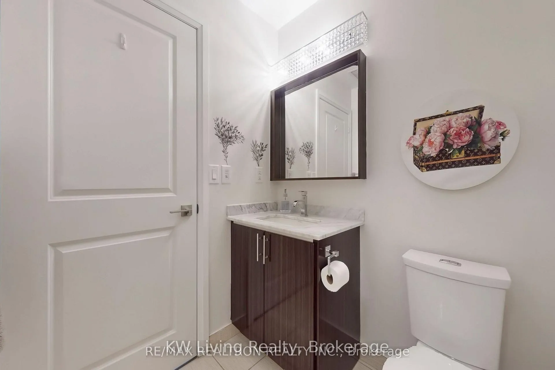 Photo 24 of Unit PH15, 7161 Yonge Street, Markham, Thornhill — HOMEH