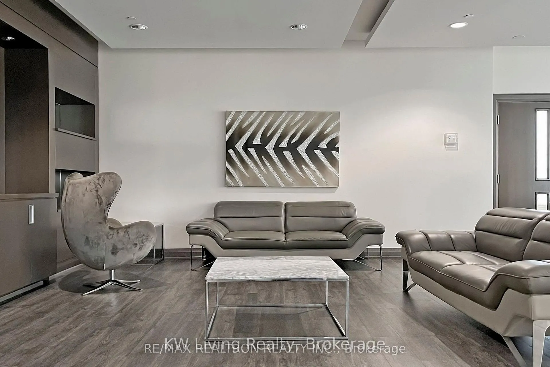 Photo 30 of Unit PH15, 7161 Yonge Street, Markham, Thornhill — HOMEH