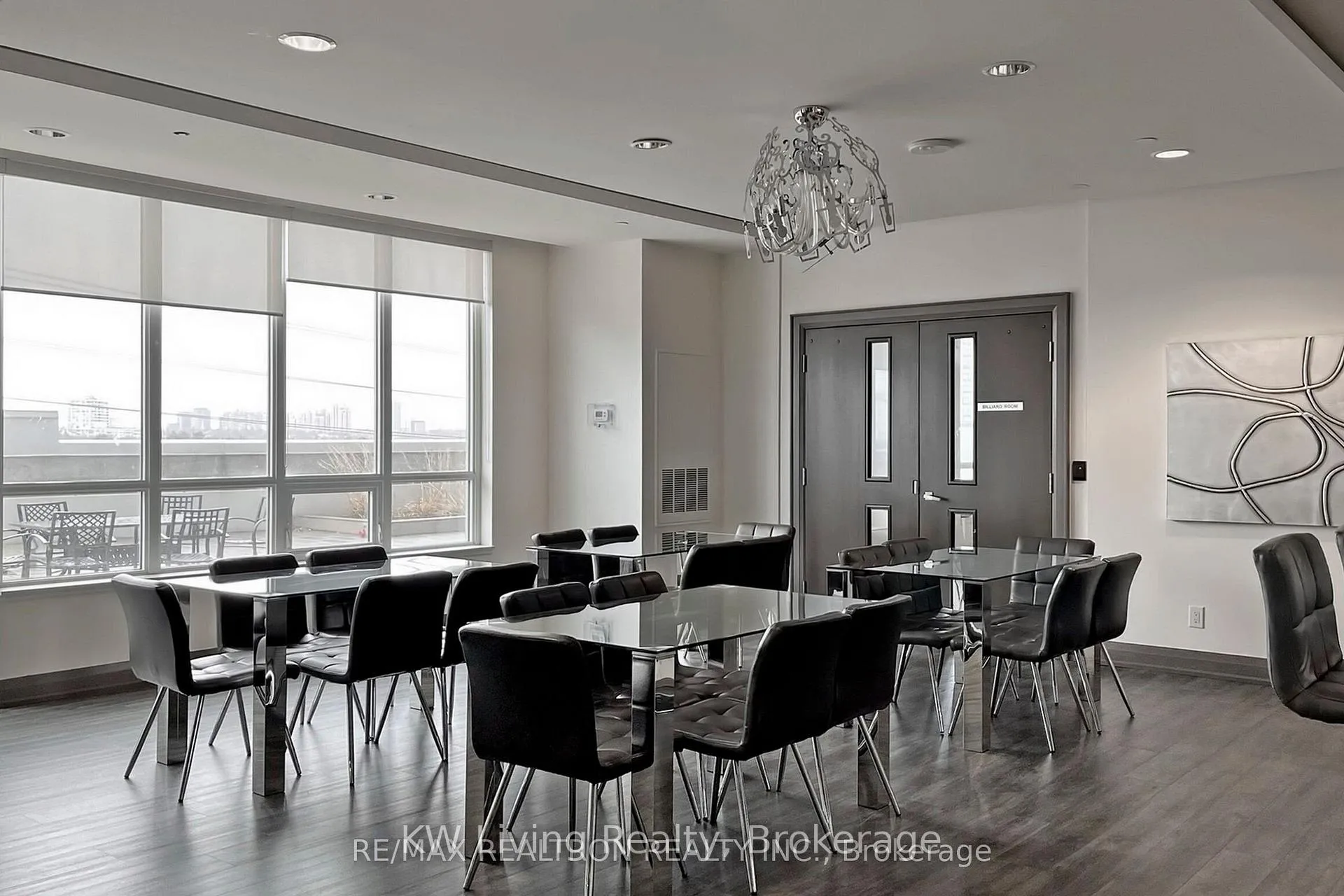 Photo 32 of Unit PH15, 7161 Yonge Street, Markham, Thornhill — HOMEH