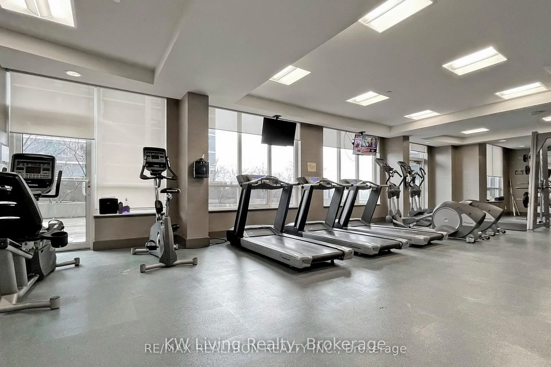 Photo 35 of Unit PH15, 7161 Yonge Street, Markham, Thornhill — HOMEH