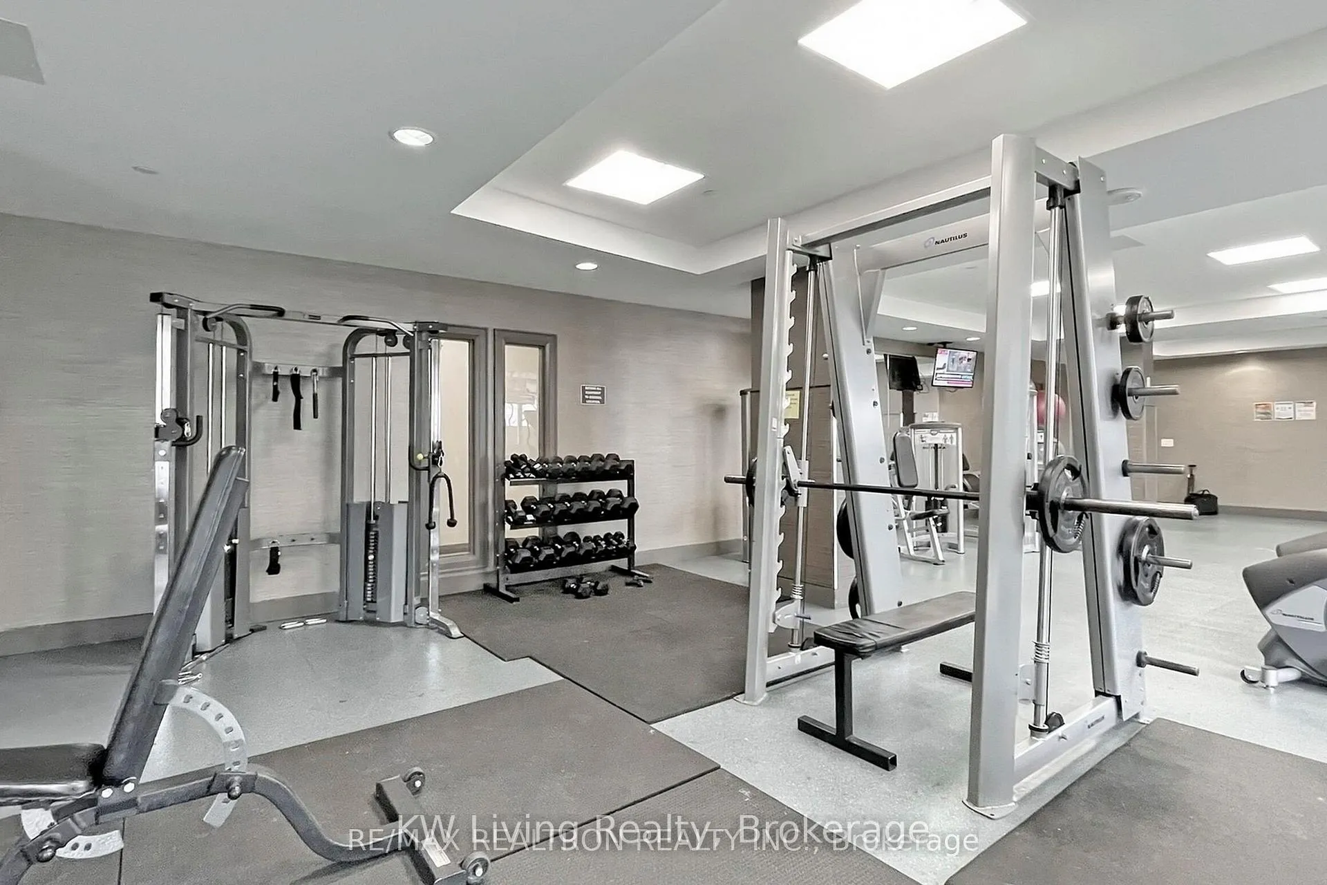 Photo 37 of Unit PH15, 7161 Yonge Street, Markham, Thornhill — HOMEH